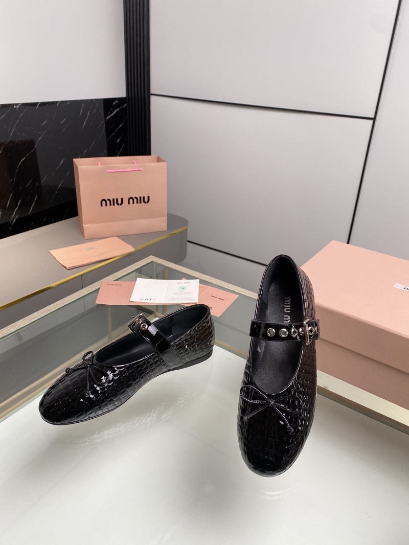 Miu Miu flat shoes